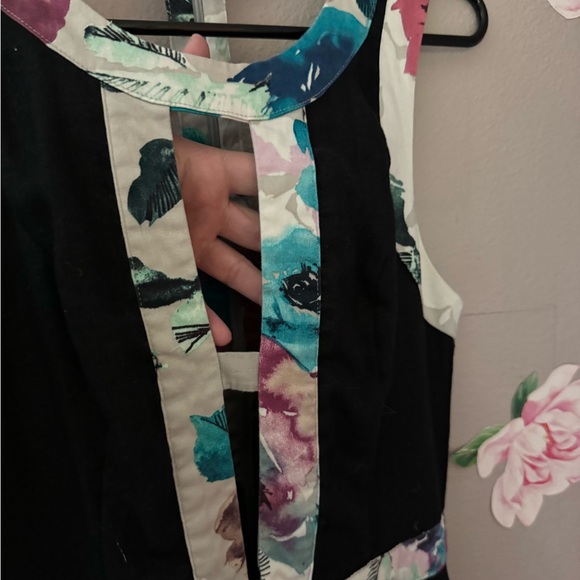 Nordstrom brand dress “keepsake” circa 2009 women’s size small cocktail dress - Picture 3 of 7